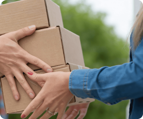 客服支持团队场景封面